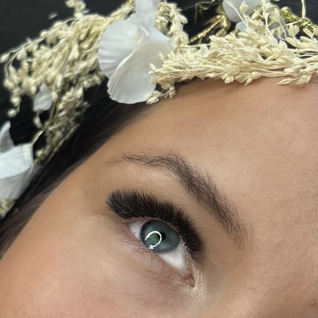 Facetune_30-09-2024-20-32-44